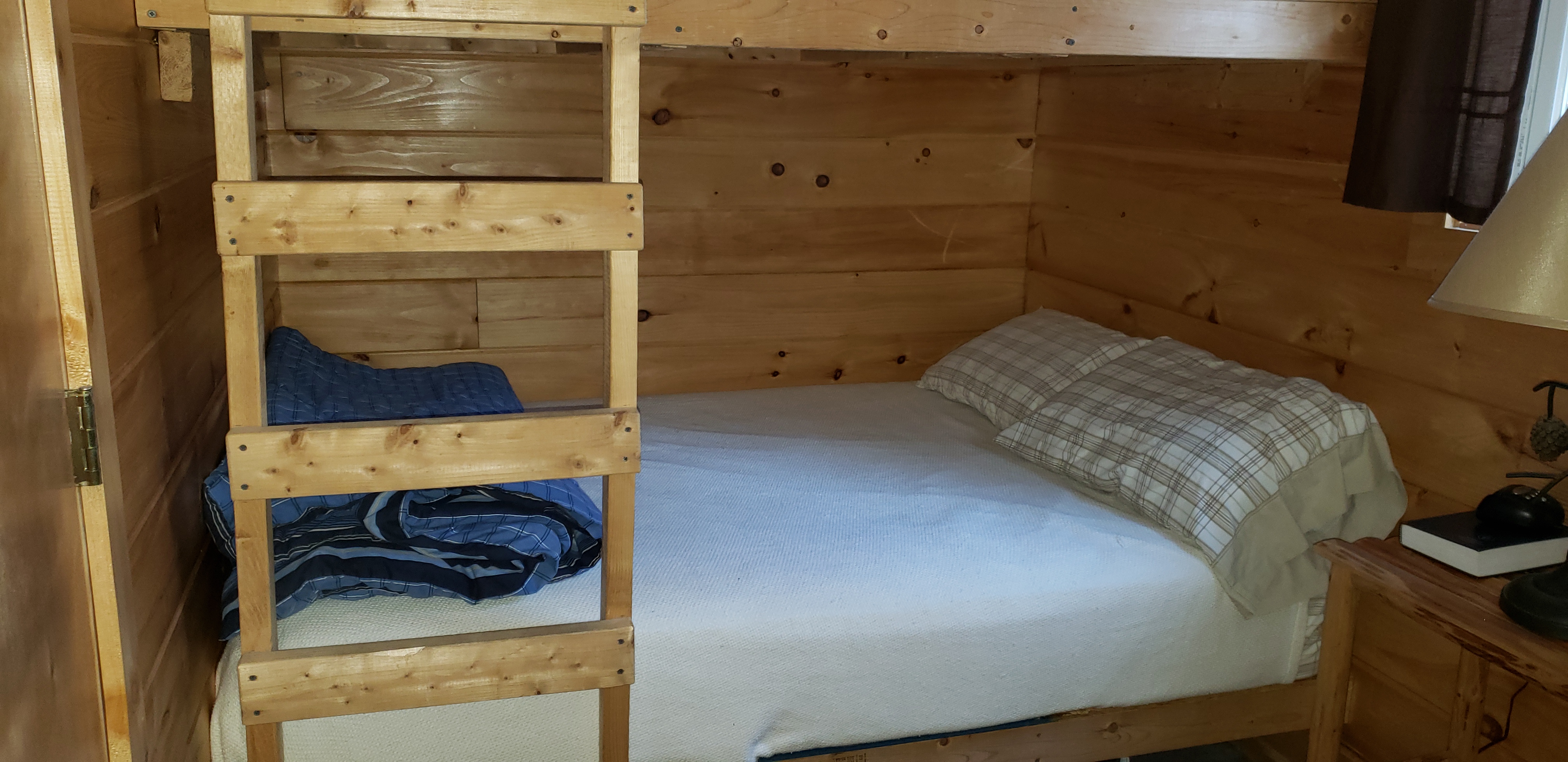 Cabin 1 Beds - 1